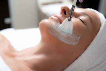 Peeling kawitacyjny + peeling chemiczny Mediderma