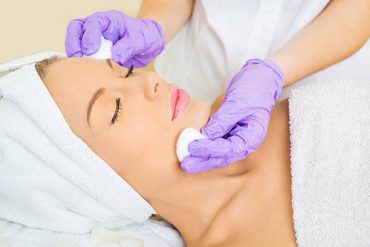 Oczyszczanie wodorowe 2 etapy+ peeling chemiczny Mediderma